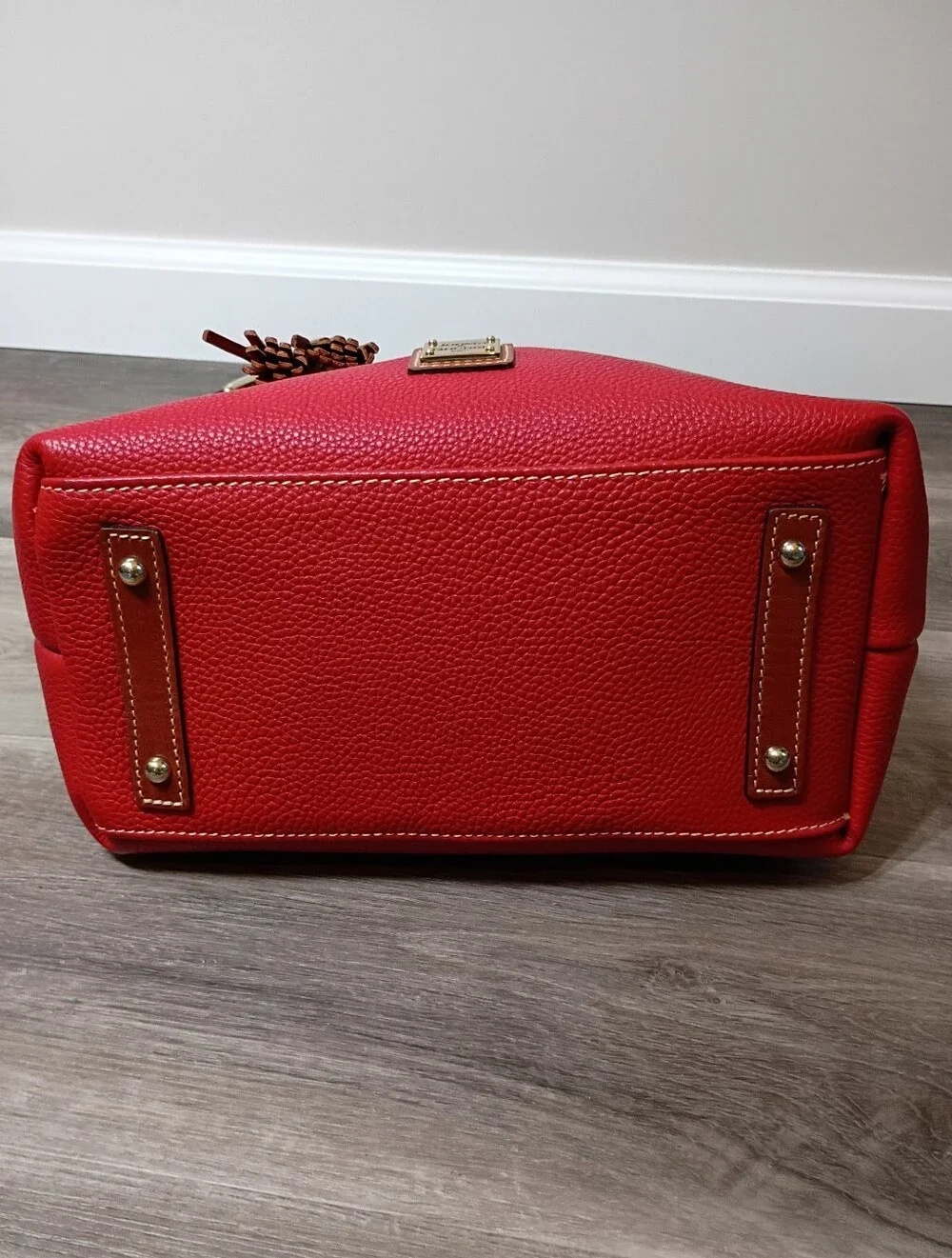 Dooney & Bourke Pebble Grain Paige Sac Red Hobo Tassel Structured Shoulder Bag